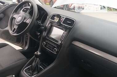 Хэтчбек Volkswagen Golf 2009 в Тернополе