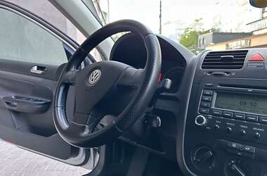 Універсал Volkswagen Golf 2009 в Хмельницькому