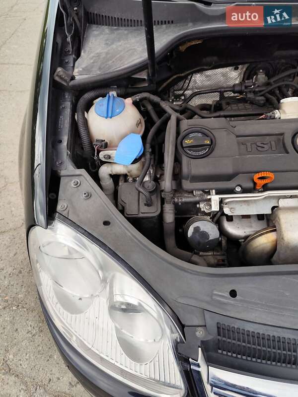 Универсал Volkswagen Golf 2009 в Полтаве