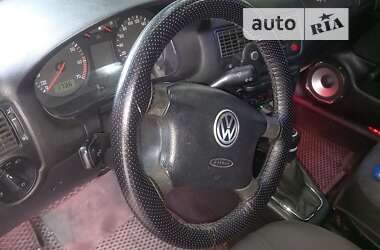 Хетчбек Volkswagen Golf 1998 в Дніпрі