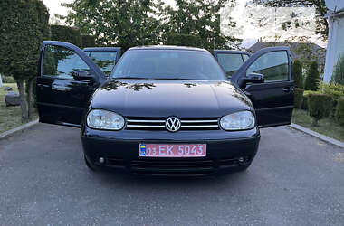 Хэтчбек Volkswagen Golf 2003 в Харькове