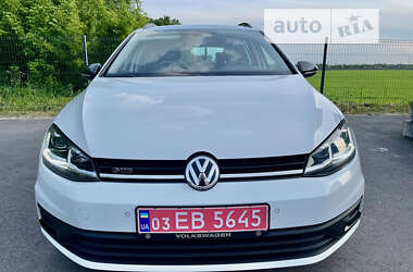 Универсал Volkswagen Golf 2019 в Виннице