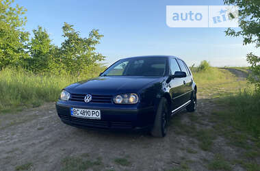 Хетчбек Volkswagen Golf 2002 в Тернополі