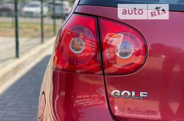 Хэтчбек Volkswagen Golf 2008 в Николаеве