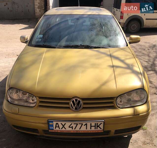 Volkswagen Golf 1998