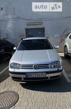 Универсал Volkswagen Golf 2000 в Одессе
