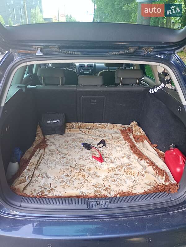 Универсал Volkswagen Golf 2008 в Котельве