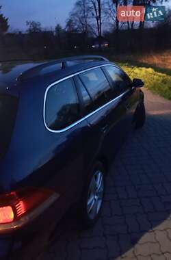 Универсал Volkswagen Golf 2010 в 