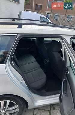 Универсал Volkswagen Golf 2010 в 