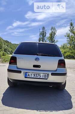 Хетчбек Volkswagen Golf 1998 в Івано-Франківську