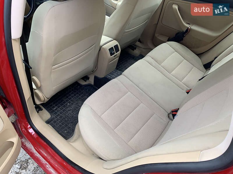 Универсал Volkswagen Golf 2007 в Чорткове