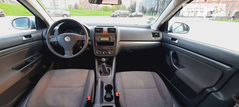 Универсал Volkswagen Golf 2008 в Залещиках