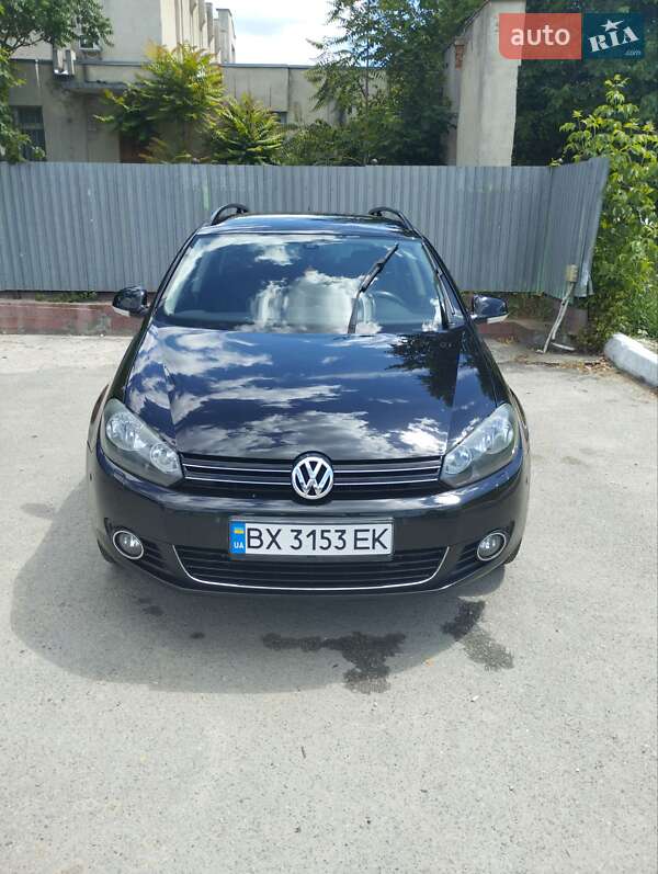 Универсал Volkswagen Golf 2011 в Каменец-Подольском