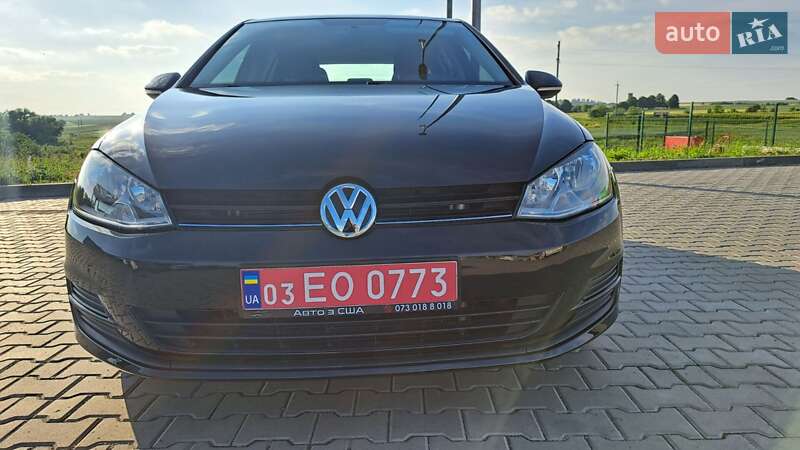 Хэтчбек Volkswagen Golf 2016 в Луцке фото 4 Хэтчбек Volkswagen Golf 2016 в Луцке