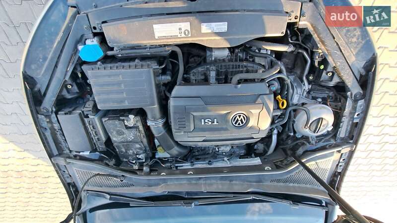 Хэтчбек Volkswagen Golf 2016 в Луцке фото 58 Хэтчбек Volkswagen Golf 2016 в Луцке