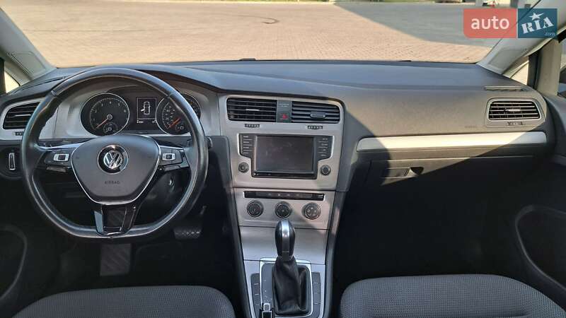 Хэтчбек Volkswagen Golf 2016 в Луцке фото 62 Хэтчбек Volkswagen Golf 2016 в Луцке