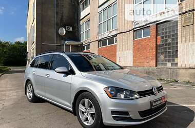 Универсал Volkswagen Golf 2015 в Виннице