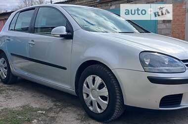 Хетчбек Volkswagen Golf 2003 в Балаклії