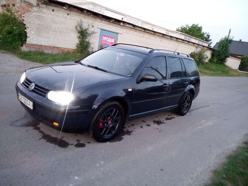 Універсал Volkswagen Golf 2000 в Львові