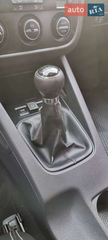 Хетчбек Volkswagen Golf 2005 в Кам'янець-Подільському