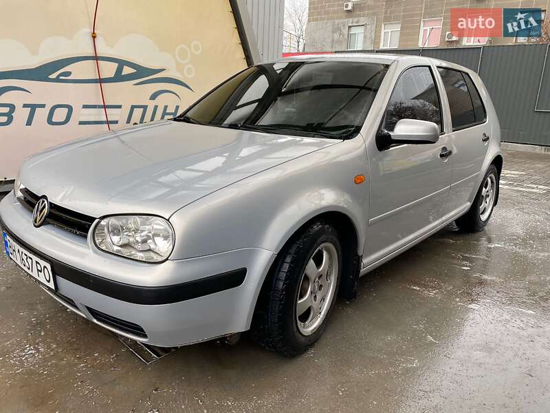 Універсал Volkswagen Golf 1999 в Одесі