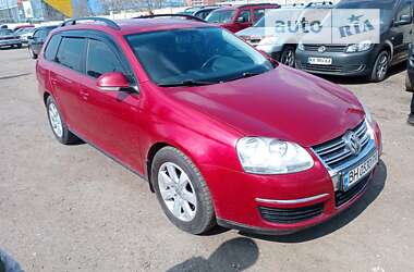 Універсал Volkswagen Golf 2008 в Миколаєві