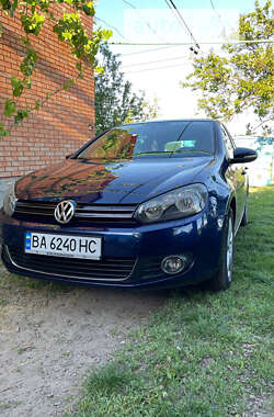 Хэтчбек Volkswagen Golf 2009 в Кропивницком