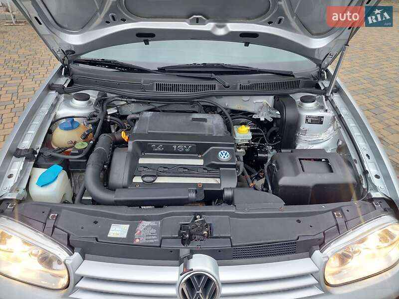 Универсал Volkswagen Golf 2002 в Одессе