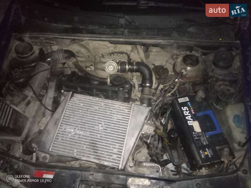 Хэтчбек Volkswagen Golf 1992 в Рахове