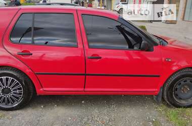 Хетчбек Volkswagen Golf 1999 в Ужгороді