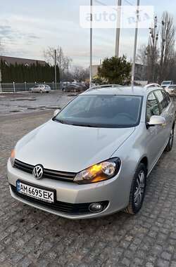 Универсал Volkswagen Golf 2010 в Житомире