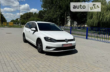 Універсал Volkswagen Golf 2019 в Калуші