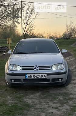 Хэтчбек Volkswagen Golf 1998 в Оратове