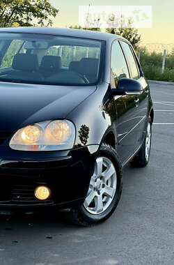 Хетчбек Volkswagen Golf 2006 в Вінниці