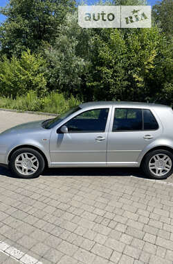 Хэтчбек Volkswagen Golf 2000 в Львове