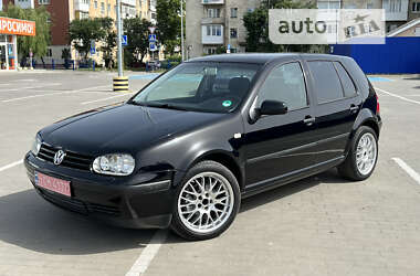 Хетчбек Volkswagen Golf 2002 в Калуші