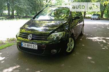 Хэтчбек Volkswagen Golf 2010 в Нежине