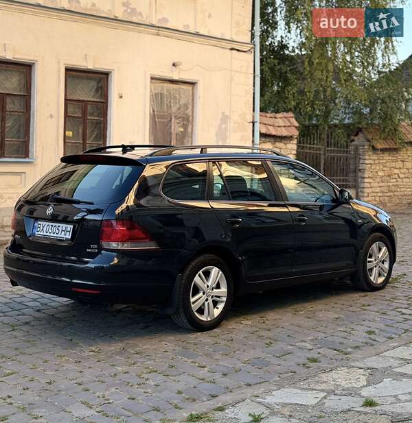 Универсал Volkswagen Golf 2013 в Киеве