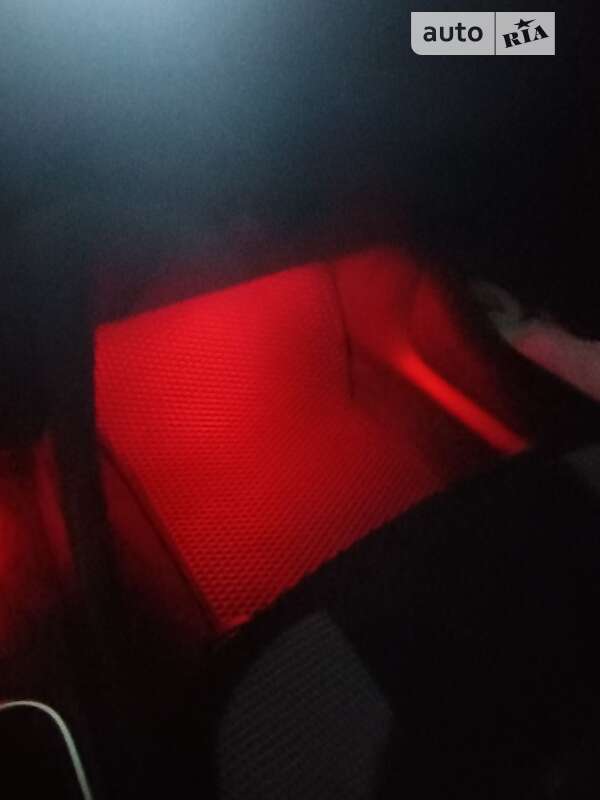 Універсал Volkswagen Golf 2009 в Києві