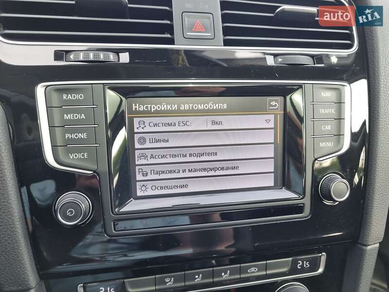 Универсал Volkswagen Golf 2015 в Виннице фото 30 Универсал Volkswagen Golf 2015 в Виннице