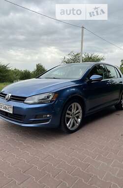 Хетчбек Volkswagen Golf 2015 в Хмельницькому