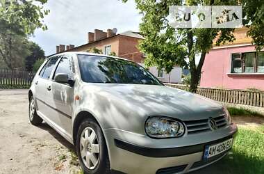 Хэтчбек Volkswagen Golf 1999 в Малине