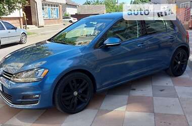 Хетчбек Volkswagen Golf 2014 в Києві