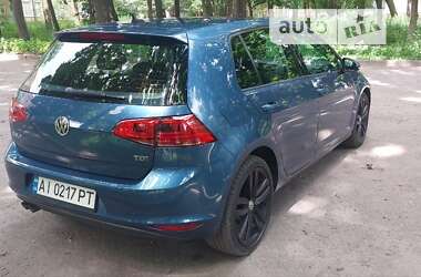 Хетчбек Volkswagen Golf 2014 в Києві