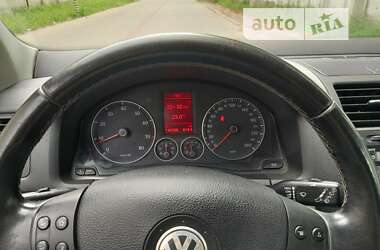 Хетчбек Volkswagen Golf 2008 в Львові