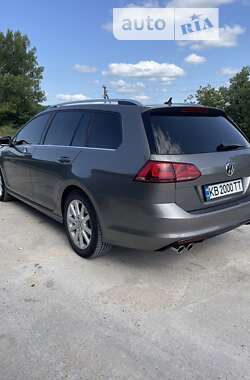 Универсал Volkswagen Golf 2015 в Песчанке