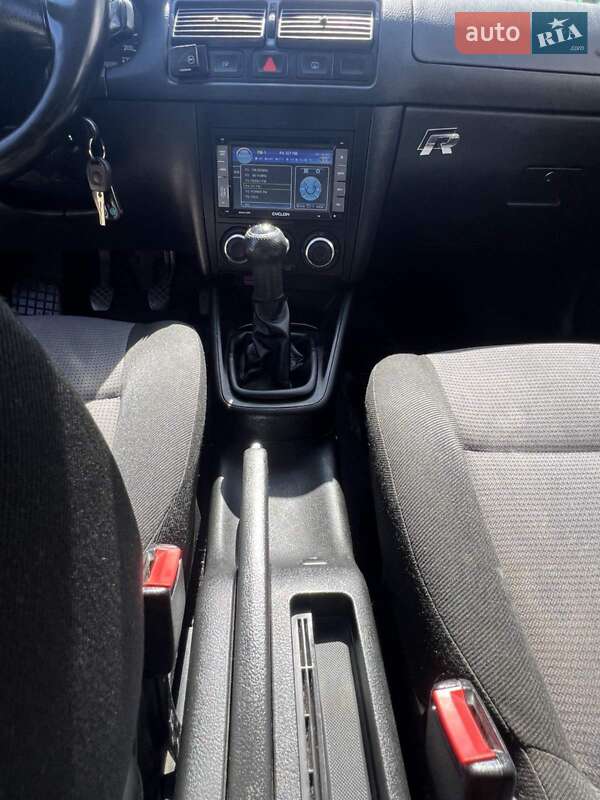 Хэтчбек Volkswagen Golf 2000 в Полтаве