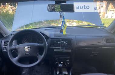 Універсал Volkswagen Golf 2001 в Мамаївцах