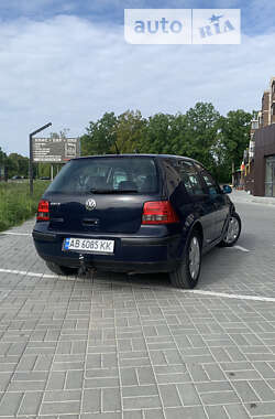 Хэтчбек Volkswagen Golf 2001 в Виннице