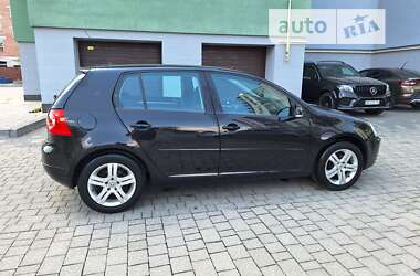 Хэтчбек Volkswagen Golf 2007 в Ивано-Франковске